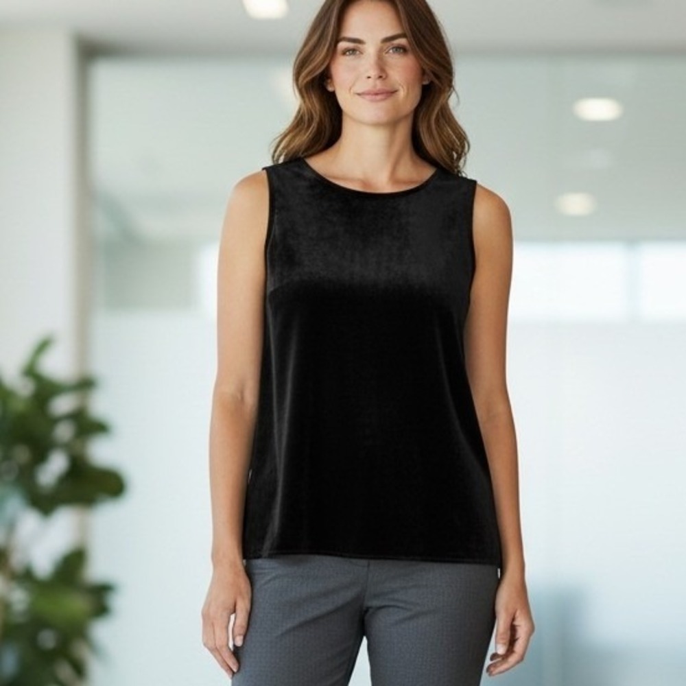Chicos Travelers Black Velvet Tank Minimalist Career Whimsigoth Goth Size 0 S